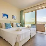 Regina, With Superb Views * Ligia