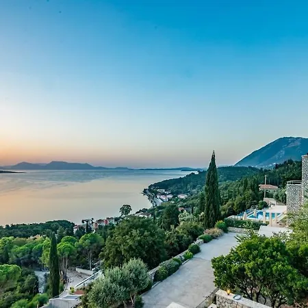 Regina, With Superb Views Villa Lygia (Lefkada)