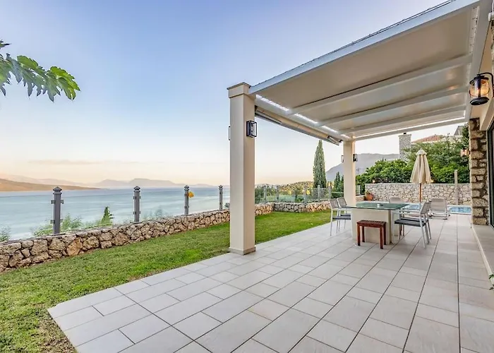 Regina, With Superb Views Lygia (Lefkada)