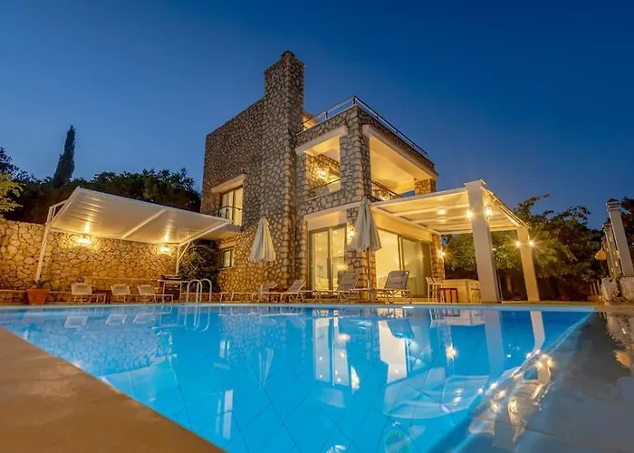 Regina, With Superb Views Lygia (Lefkada)