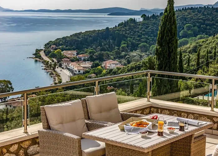 Regina, With Superb Views Villa